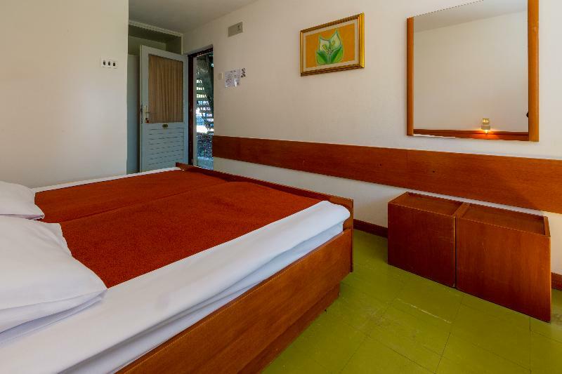 Paviljoni & Bungalow Kacjak Crikvenica Bagian luar foto